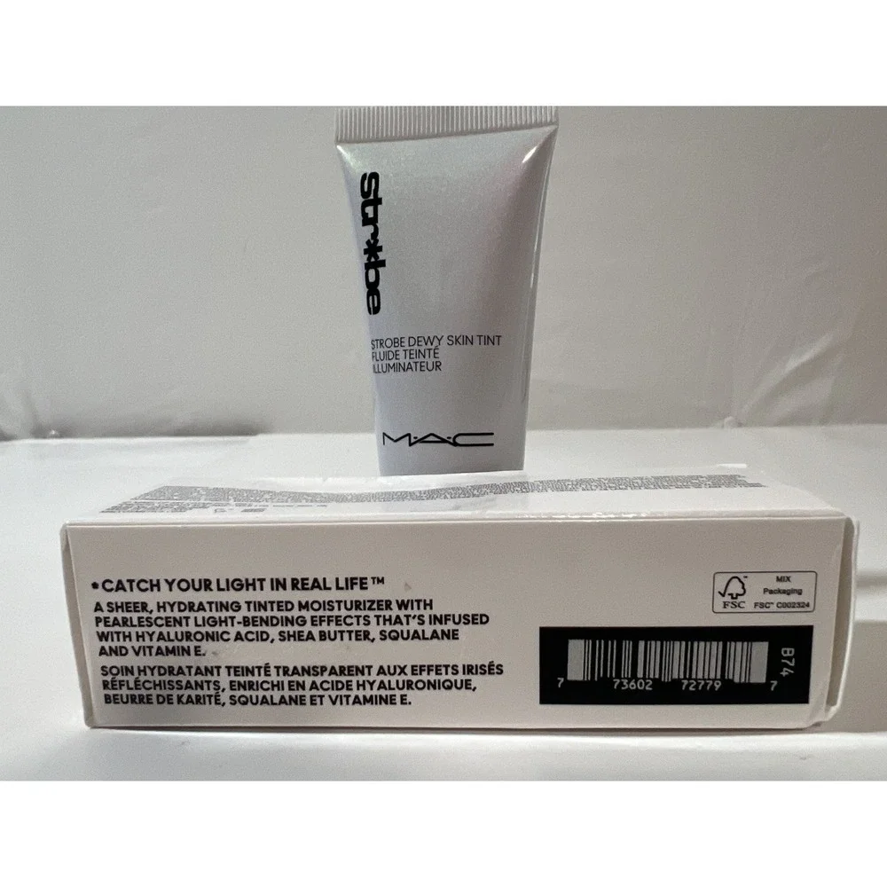Mac Strobe Dewy Skin Tint Illuminateur~ MEDIUM 3 1.0 fl oz/ 30‎ ml